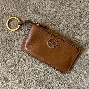 Michael Kors change purse